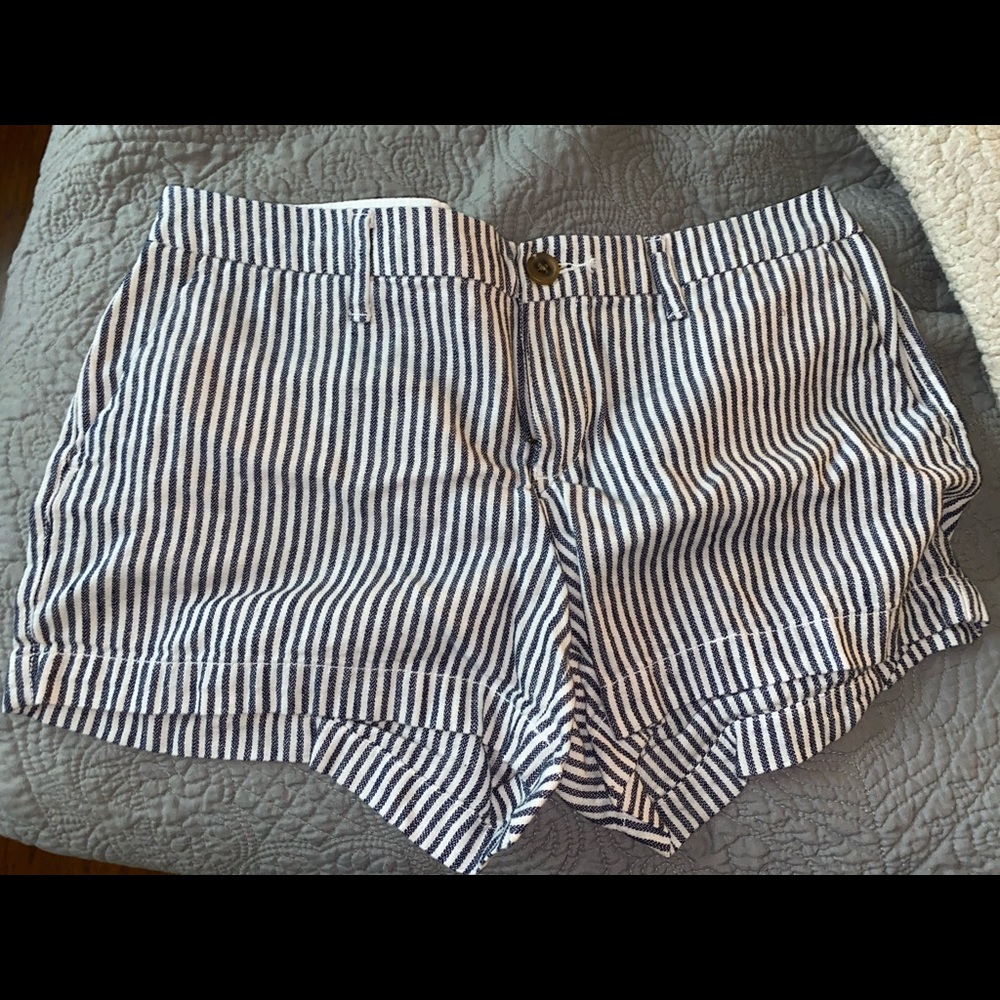 Striped old navy comfy shorts